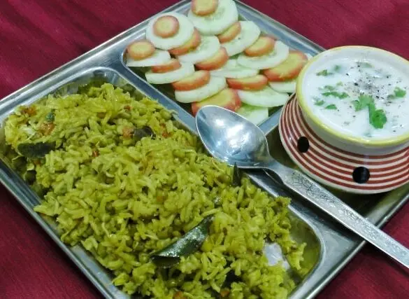 Green Moong Dal Khichdi (Bowl)