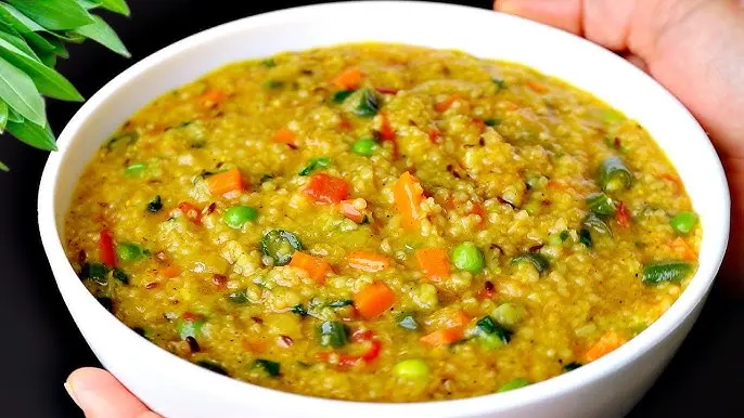 Daliya Moong Dal Khichdi (Bowl)